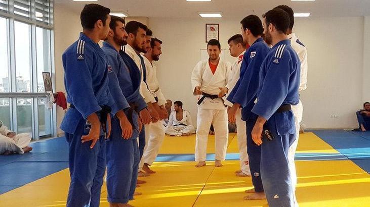 Milli judocular, Deaflympics'e hazırlanıyor