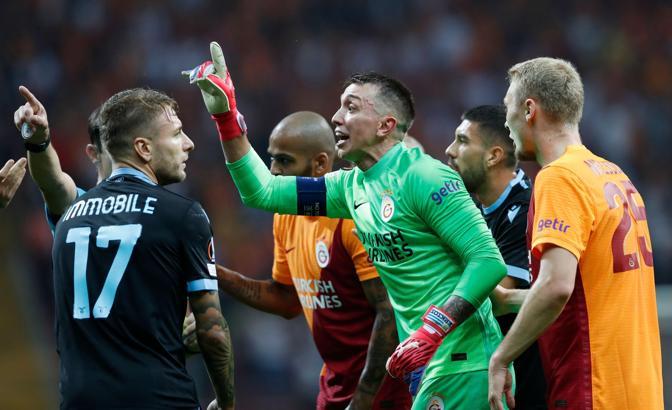 Fernando Muslera, Strakosha'nın hatası ile ilgili konuştu: Kaleciler yalnızdır!