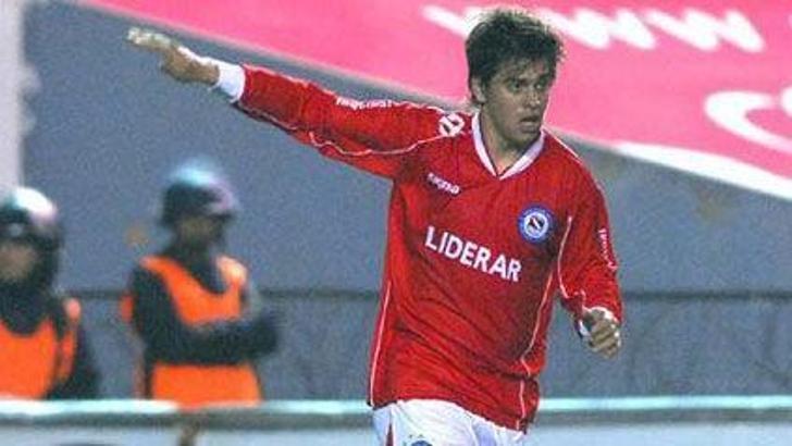 Sırada Leonel Jorge Nunez var