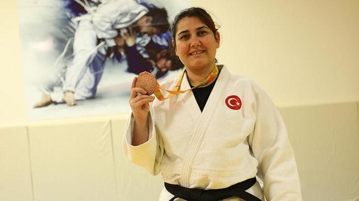 Mesme Taşbağ: Hiçbir engel, engel değildir