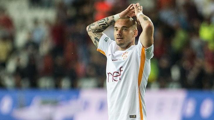 Galatasaray'da Sneijder depremi!