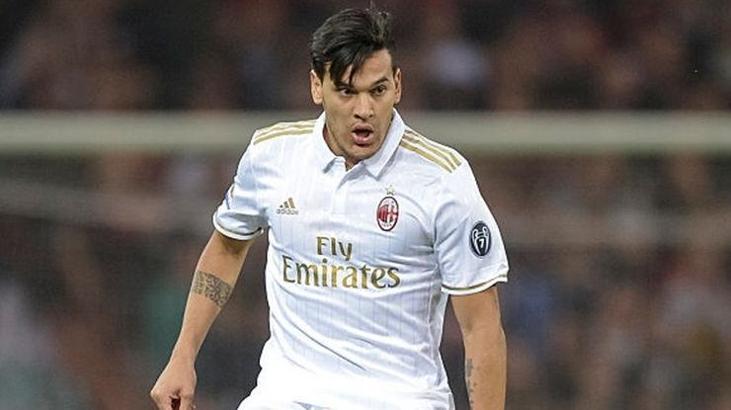 Beşiktaş'tan Gustavo Gomez'e kiralık teklifi