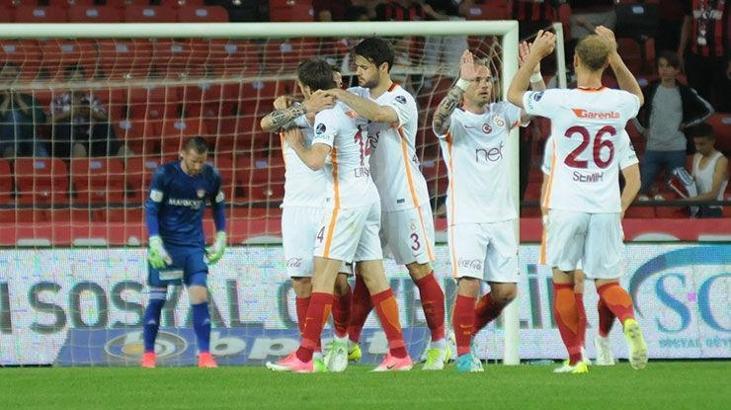 Türkiye'nin zirvesinde Galatasaray var