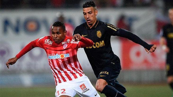 Fenerbahçe, Nabil Dirar'ı resmen açıkladı