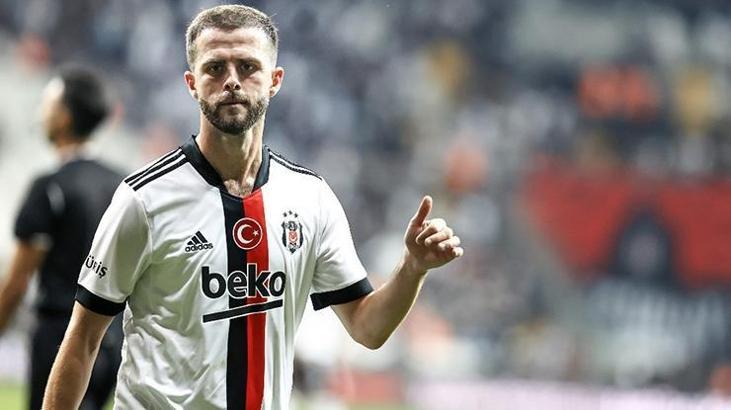 Pjanic Beşiktaş'ta ikinci asistini yaptı