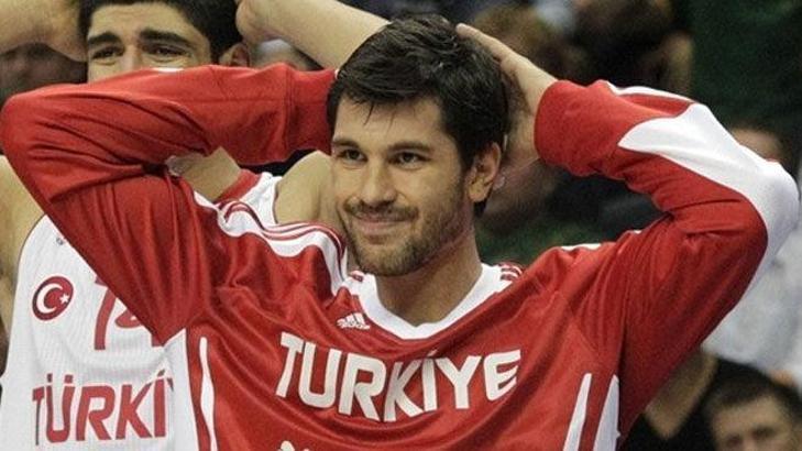 Cenk Akyol tartışması büyüyor