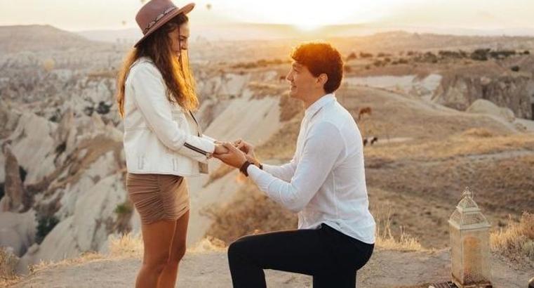 Cedi Osman evlilik teklifi için Kapadokya'yı seçti