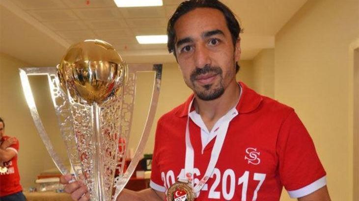 Altay İbrahim Öztürk ile sözleşme imzaladı