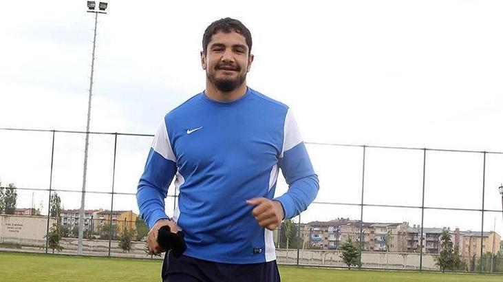 Taha Akgül gözünü altın kemere dikti
