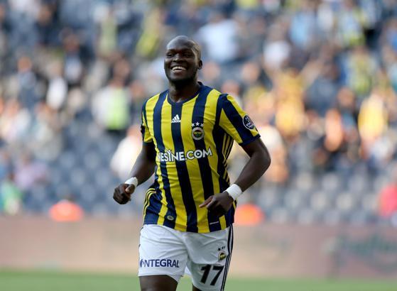 Moussa Sow bastırıyor