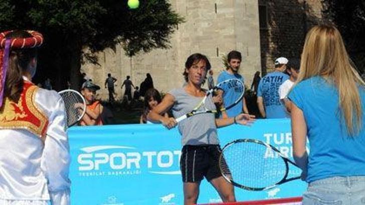 İstanbul Cup'ın açılışı yapıldı