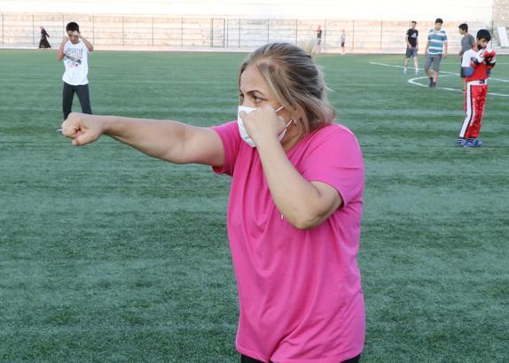 Bir kente kick boksu sevdirdi