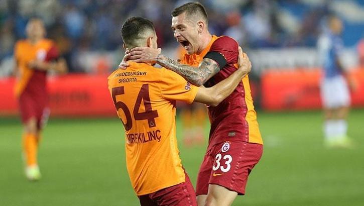 Galatasaray'da Cicaldau parlıyor