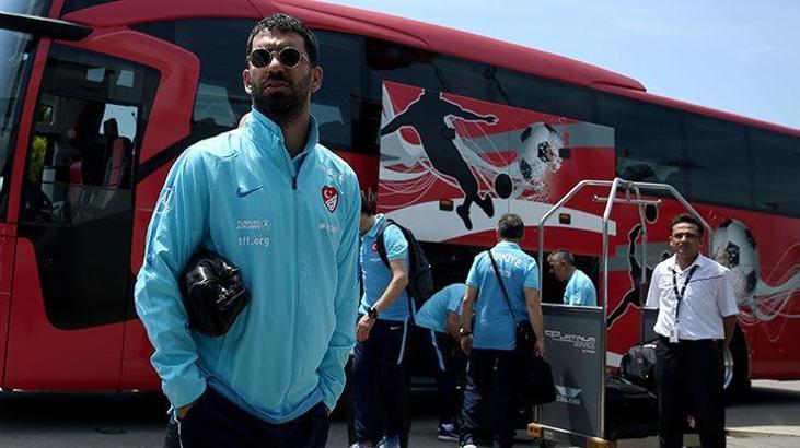 Kokpitte Arda Turan gerilimi!