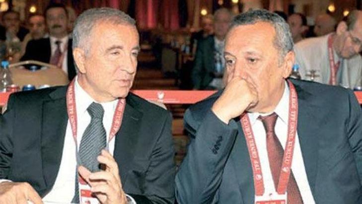 Mehmet Ağar, Ünal Aysal'a sert çıktı