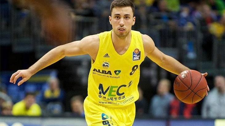 İsmet Akpınar, Ratiopharm Ulm'a transfer oldu