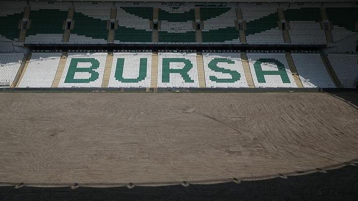 Bursa'da yeni statta hibrit çim dönemi