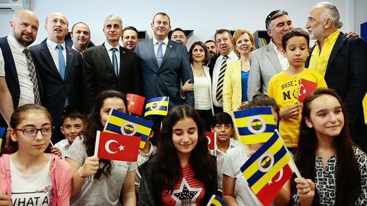 AFİDER'den ortaokula kütüphane desteği