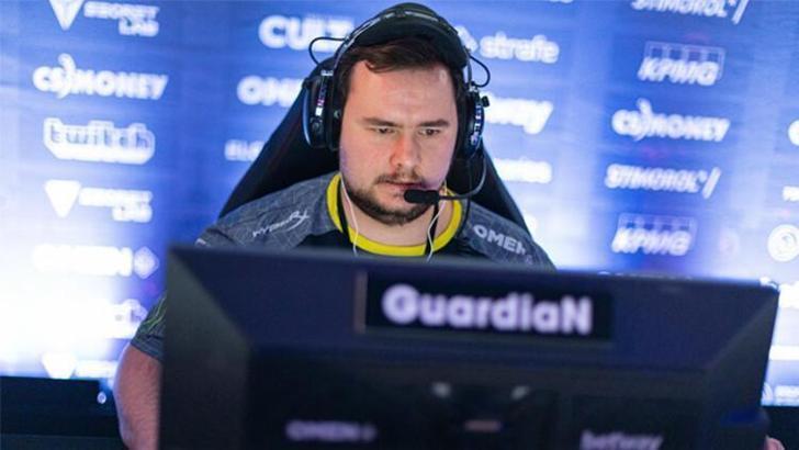 GuardiaN ve seized Singularity'e katıldı