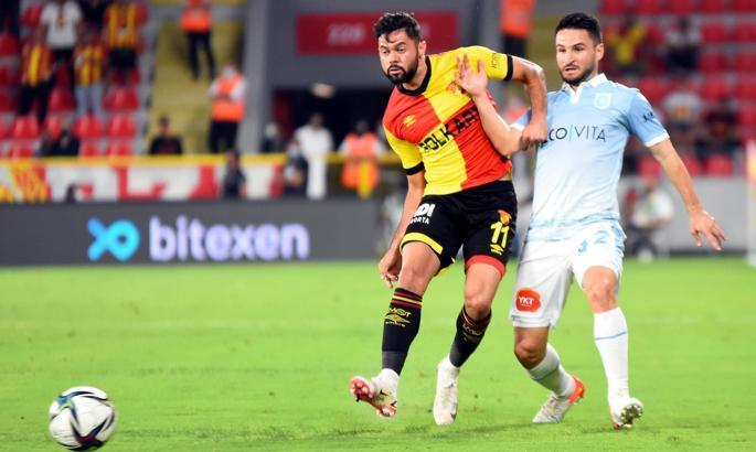 Göztepe, Süper Lig'de ilk galibiyetine Nestor El Maestro ile ulaştı