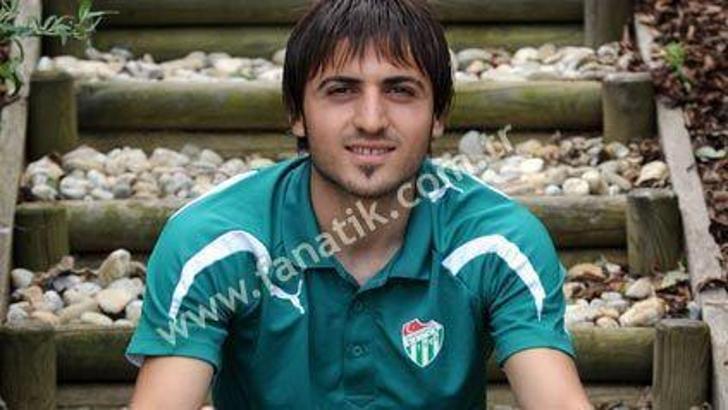 İsmail Haktan kupayı bekliyor