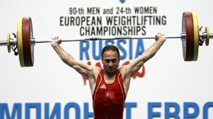 Halterde yine doping şoku
