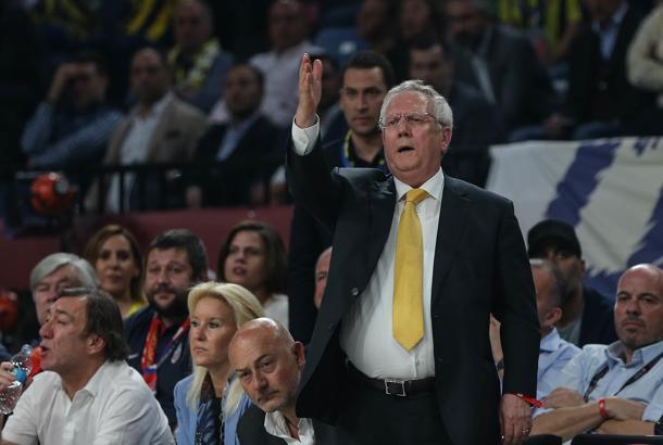 Aziz Yıldırım'ın cezası kaldırıldı