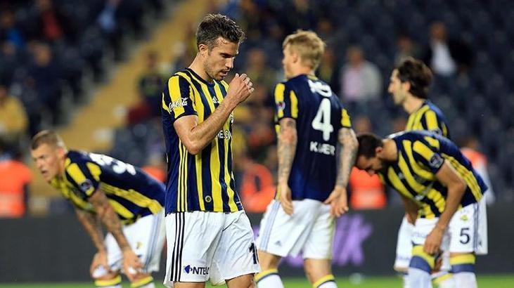 Fenerbahçe'de flaş karar! Yeni sezon öncesi...