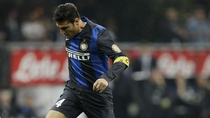 Zanetti ile Inter 2014'e kadar imzaladı