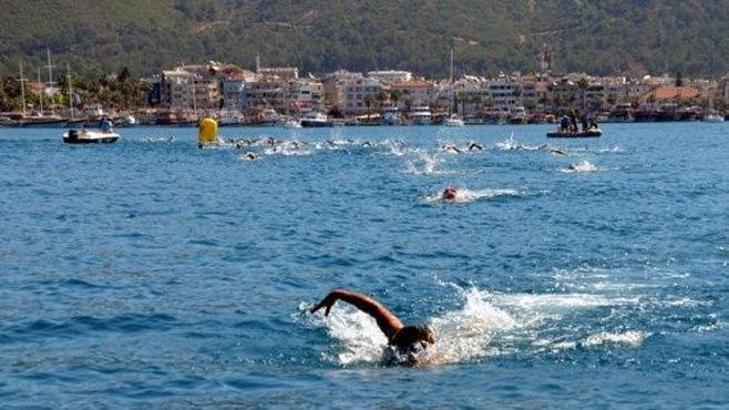 Marmaris'te yüzme maratonu
