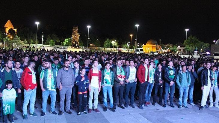 Kupa finali için Konya'da dev ekran kuruldu