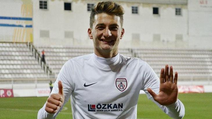 Fatih Aktay kimdir?