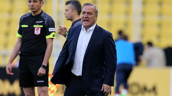 Advocaat giderayak bombayı patlattı!