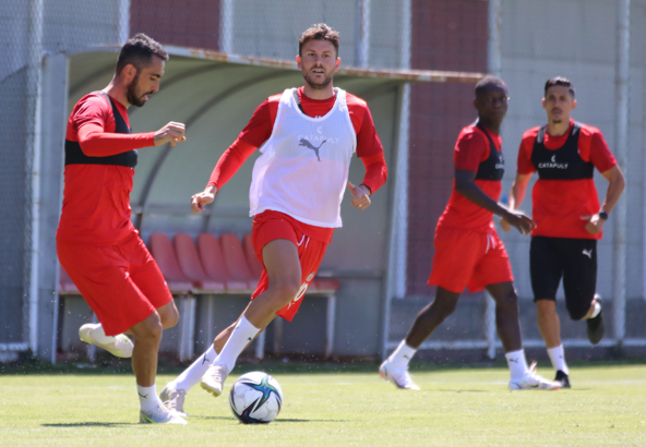 Sivasspor, Fenerbahçe maçının hazırlıklarına devam etti