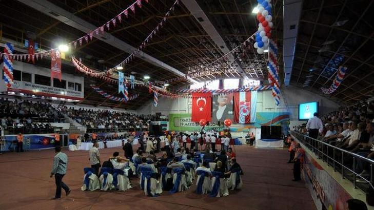 Adaylar son kez konuştu