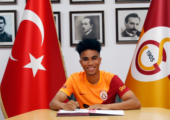 Galatasaray'ın yeni transferi Gustavo Assunçao: Benim için bir rüya gerçekleşti