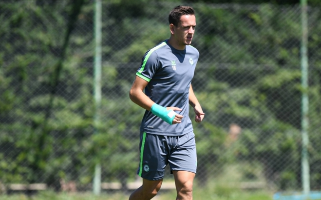 Konyaspor'da Amir Hadziahmetovic takıma katıldı
