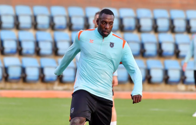 Başakşehir'de Stefano Okaka, ilk antrenmanına çıktı