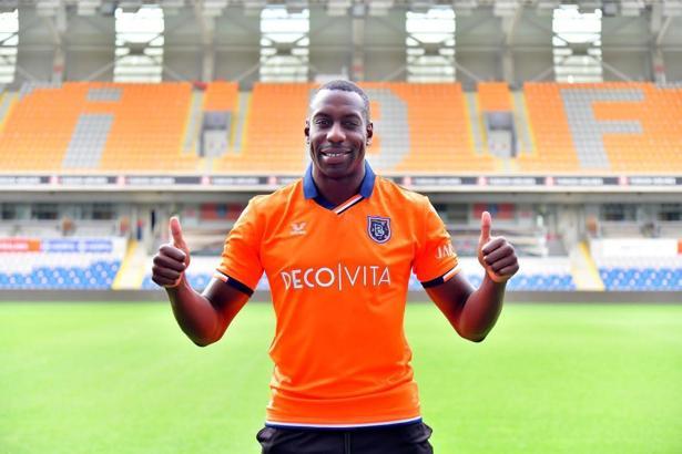 Son dakika | Başakşehir Okaka transferini resmen açıkladı