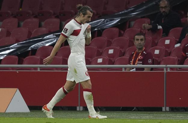 Hollanda-Türkiye | Çağlar Söyüncü'den kırmızı kart özrü