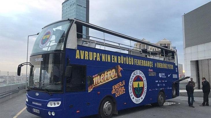 Fenerbahçe'nin otobüsü bozuldu