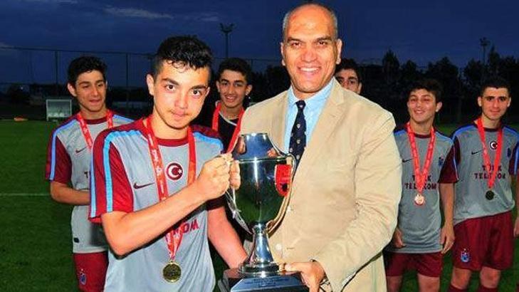 Şampiyon Trabzon