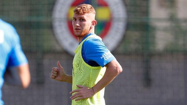 Altay'ın hedefinde Burak Kapacak var