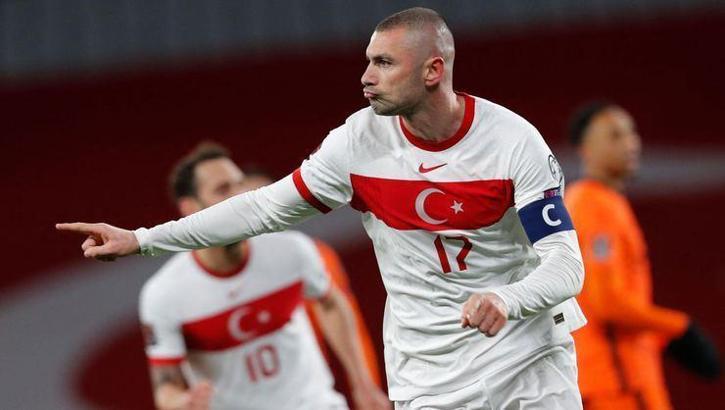 Burak Yılmaz Hollanda avcısı! Amsterdam'da son golü attı, rekora koşuyor...
