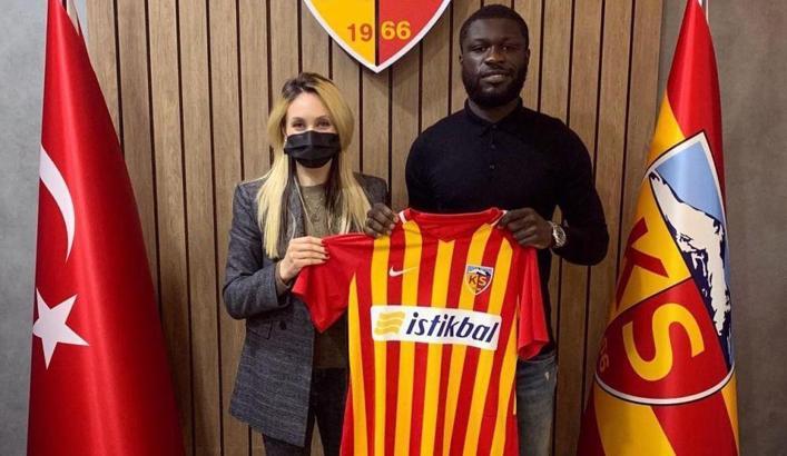 Kayserispor, Kevin Luckassen'i Sepsi'ye kiraladı
