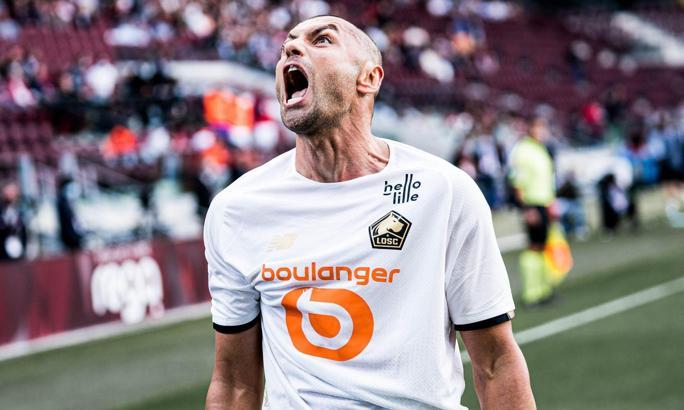 Burak Yılmaz, Lille'de ayın oyuncusu seçildi