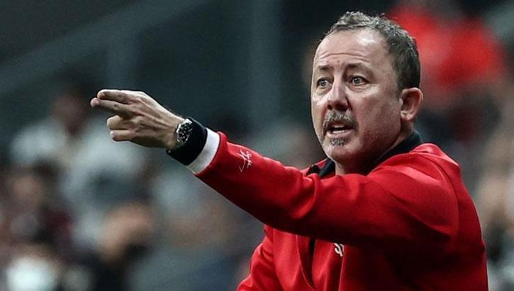 Beşiktaş'ta Sergen Yalçın'dan futbolculara net mesaj!