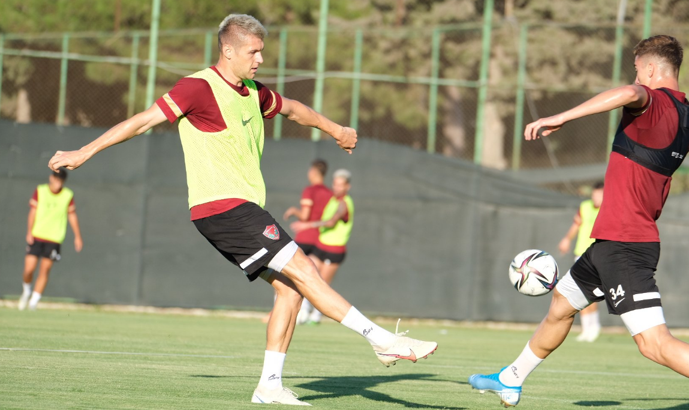 Hatayspor'da Çaykur Rizespor mesaisi sürüyor