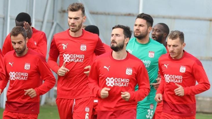 Sivasspor, Fenerbahçe maçı hazırlıklarına başladı