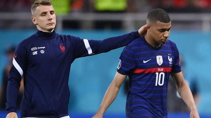 Kylian Mbappe kadrodan çıkarıldı!